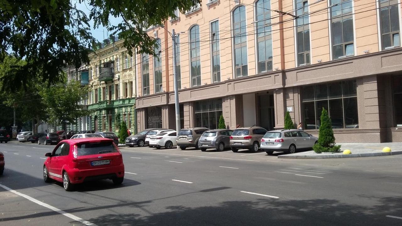 Apartment On Velyka Arnauts'Ka Str Odessa Exterior foto